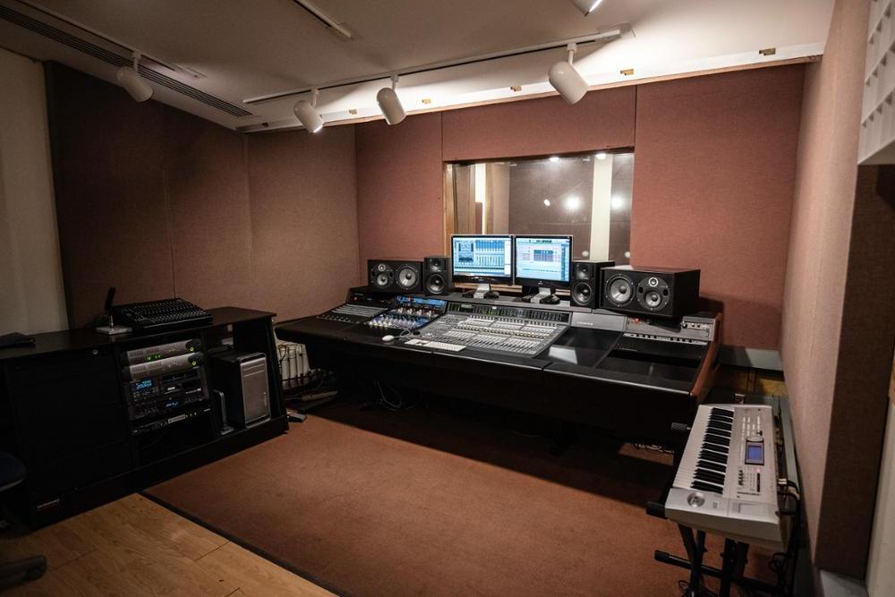 site://HennepinTech/_images/academic-programs/media-communications/audio-production/111820htc0159-1000x667.jpg