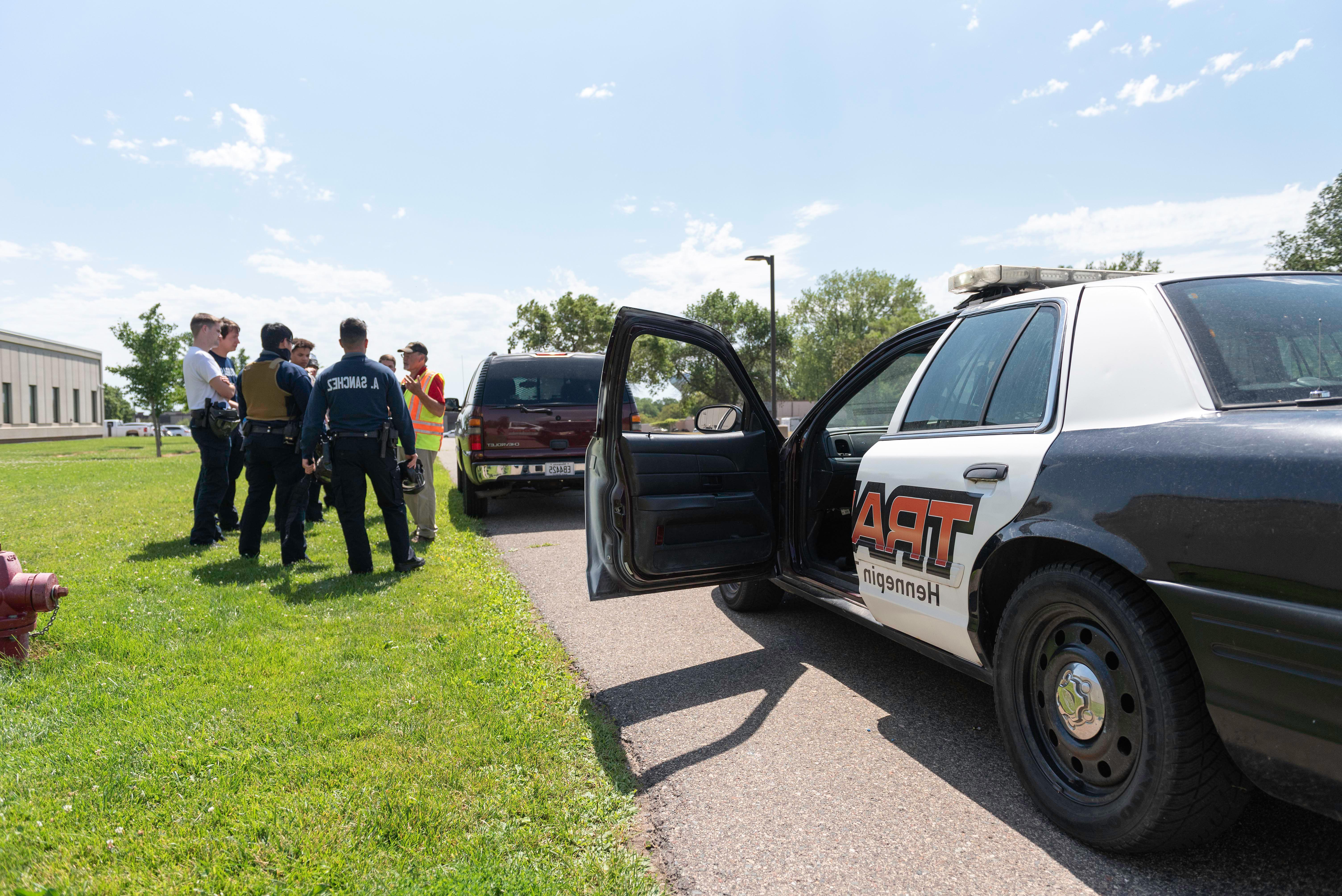 Student learn to make a traffic stop.